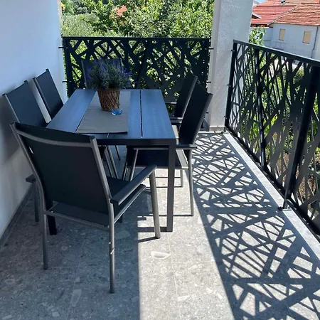 Appartement Luce Turanj